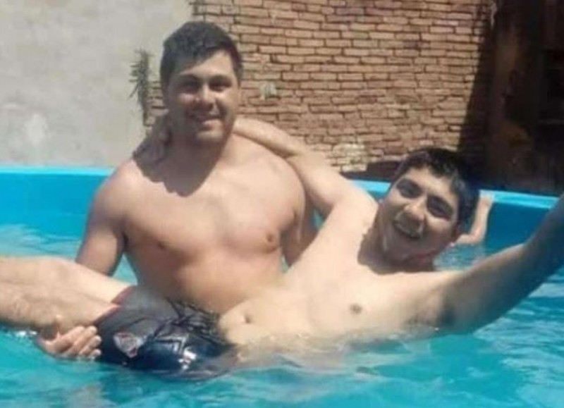 Las víctimas fatales son Ariel Romero de 34 años y Mauro Crusca de 33.