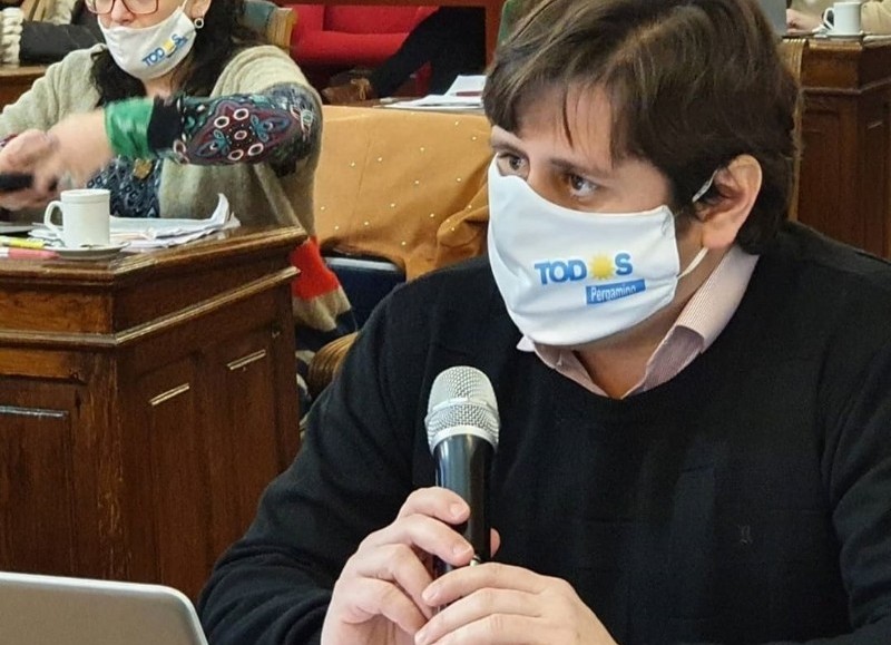 Álvaro Reynoso, edil del FdT.