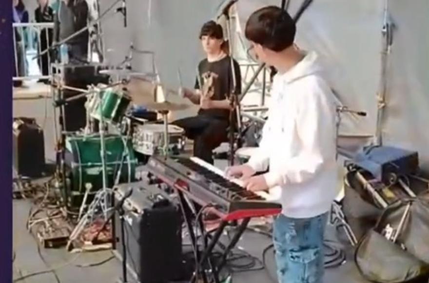 Gran performance.