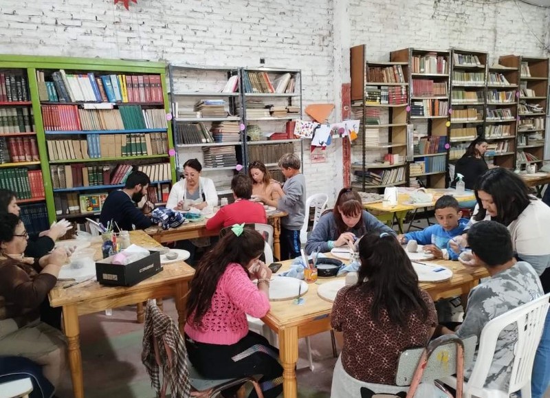 Concurren a diario 200 personas.