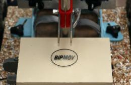 El "BIPMOV", nuevo dispositivo para tratamientos de rehabilitación en niños fue donado a un área del Hospital San José