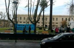Barrios de Pie protestó frente al Municipio