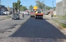 Comenzó la pavimentación de Barrancas del Paraná
