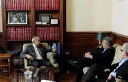Martínez dialogó con el vicegobernador Salvador sobre temas de gestión