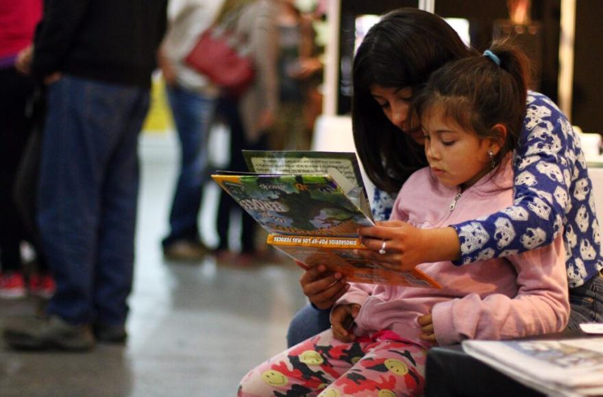 Día del Libro: Múltiples actividades en la Biblioteca Menéndez