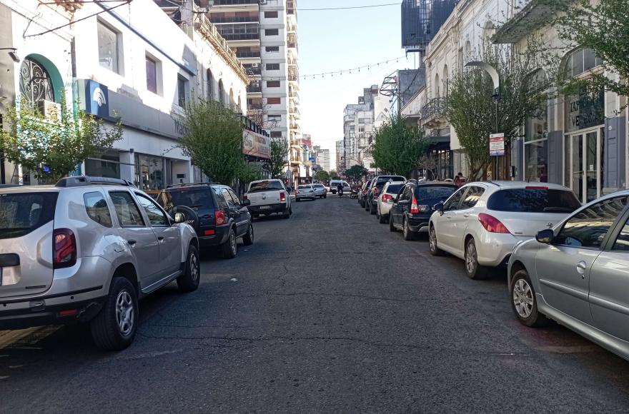Estacionamiento medido.