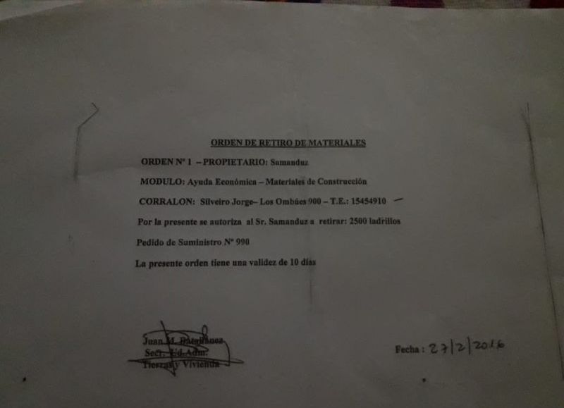 La orden firmada por Juan Manuel Batallanez que están el centro del escándalo.