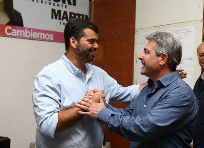 Matías Villeta junto al intendente Martínez.