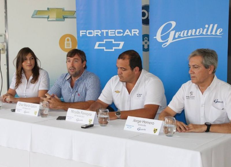 Presentación de la Copa "Forte Car Grandville".