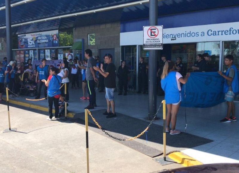 Manifestaciones a la orden del día.