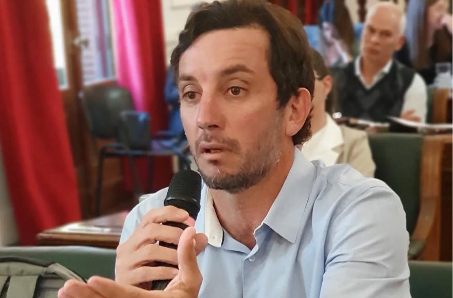 Ramiro Llan de Rosos.