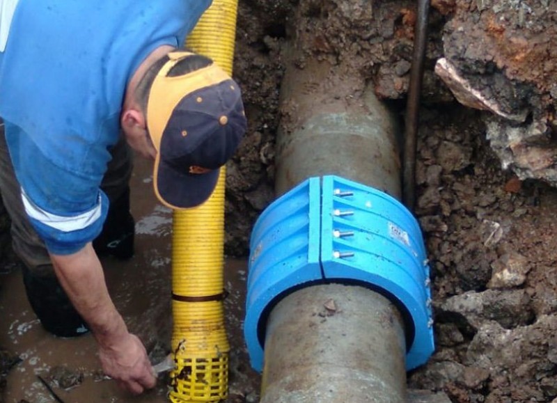 Labores de personal de Obras Sanitarias.