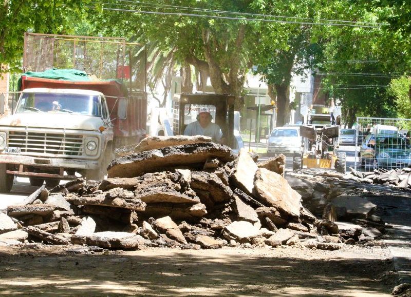 Tareas frente al Municipio.