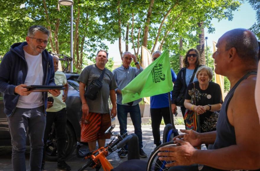 Urbano pasó por Pergamino como parte de su desafío nacional “Argentina Integra”.