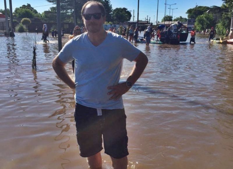 El diputado Jorge Santiago, en San Nicolás.