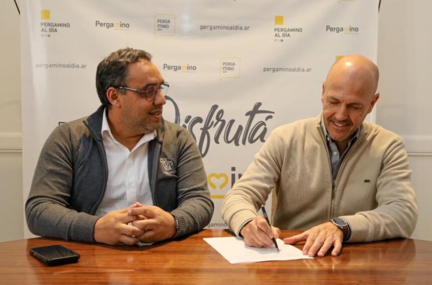 El acto de rúbrica.