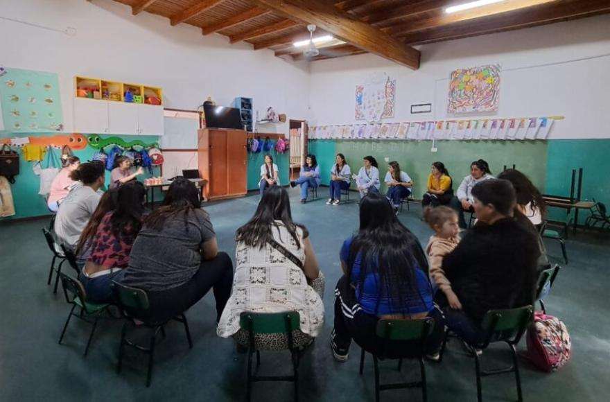 La iniciativa tuvo como propósito promover prácticas de alimentación saludables desde los primeros años.