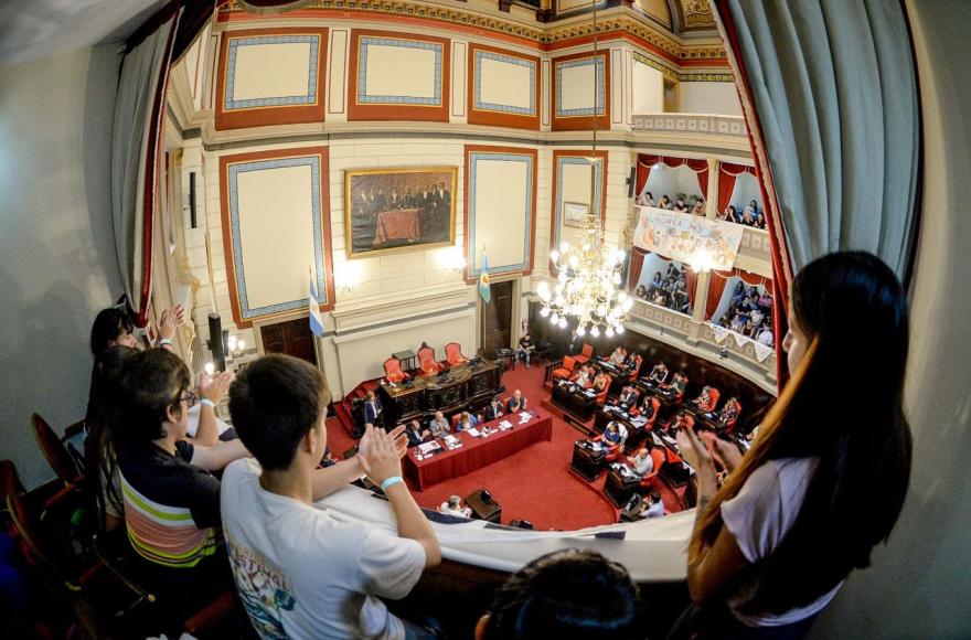 En el marco del Mes de la Memoria, la vicegobernadora bonaerense participó de un conversatorio virtual.