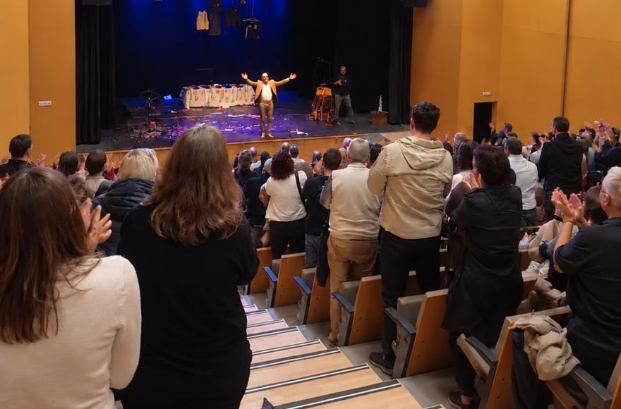 Mauricio Dayub brilló con “El equilibrista” y elogió al renovado San Martín