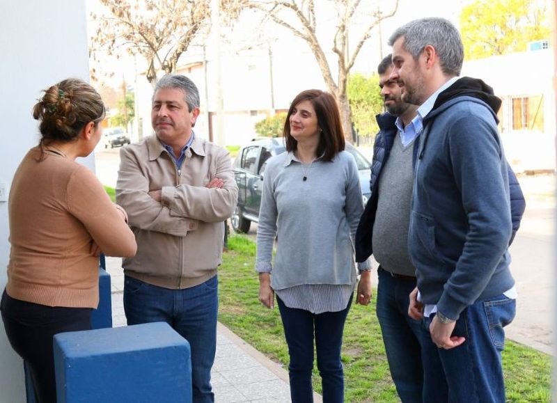 Apuntalando a los postulantes locales.