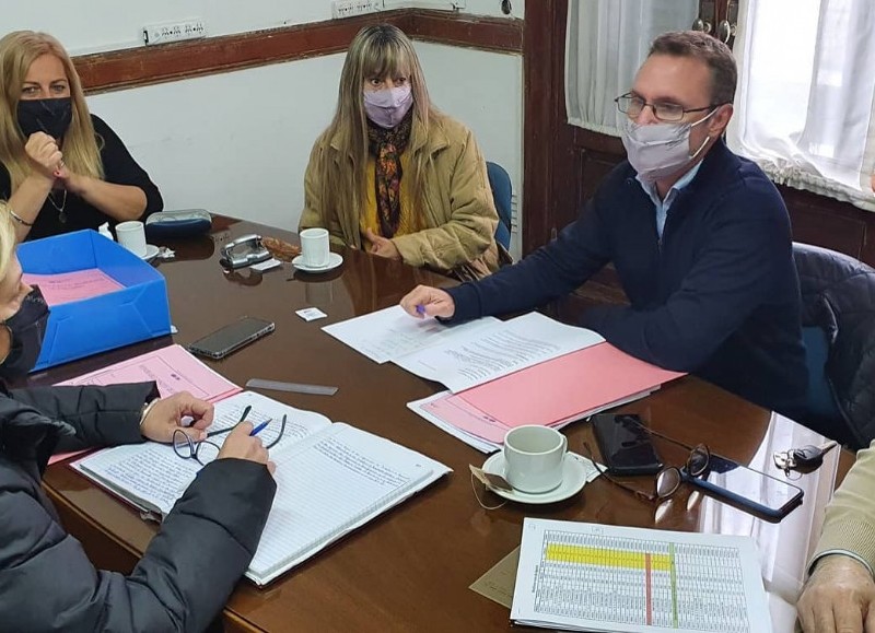 Reunión en Comisión.