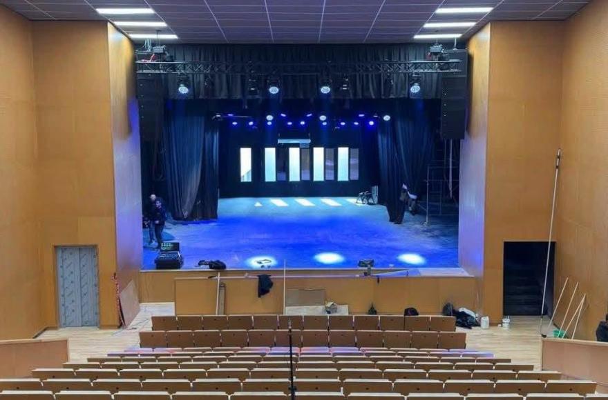El bloque Fuerza Patria /Frente Renovador no irá a la apertura del Teatro San Martín