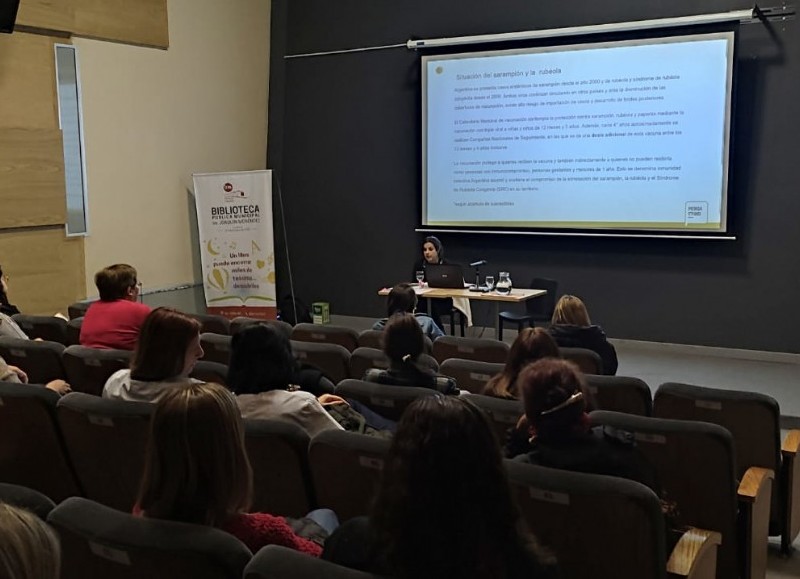 Actividad en la Biblioteca Menéndez.