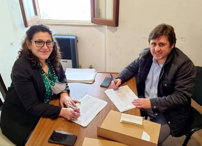 Leticia Conti y Álvaro Reinoso, van por la reelección.
