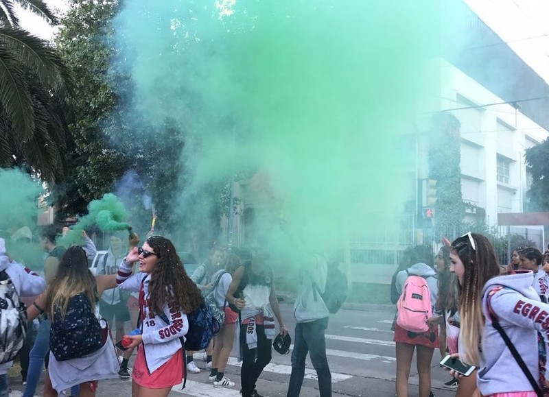 Un festejo que ya se hizo costumbre en el comienzo de cada ciclo lectivo (foto de archivo).