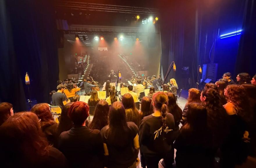 Los elencos municipales brillaron en el Teatro San Martín