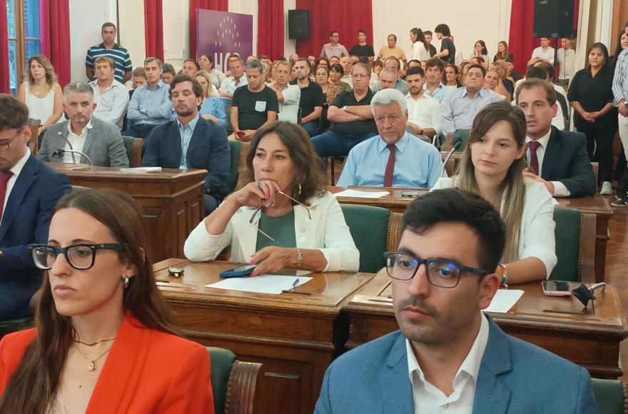 Cabrera: “Si el intendente tiene información sobre IOMA, que haga la denuncia correspondiente”