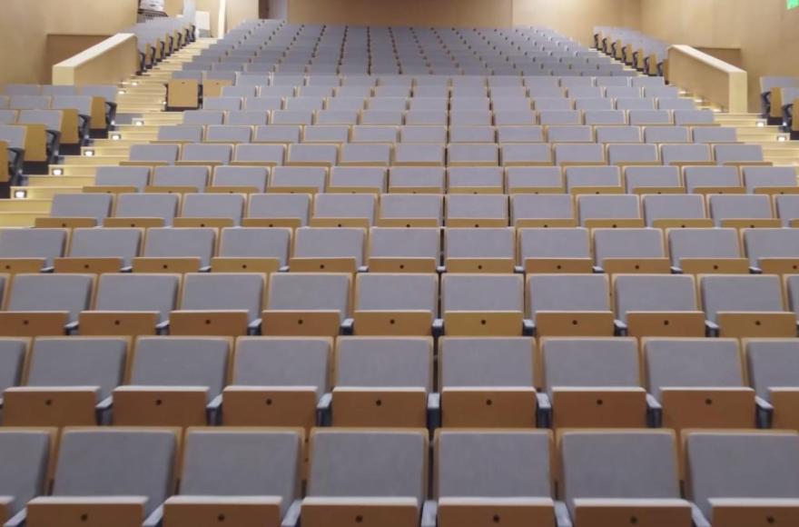 Así está quedando el teatro.