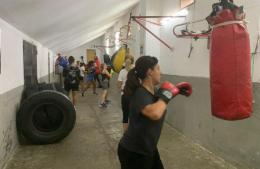 Boxeo femenino: una propuesta que combina deporte y acompa&ntilde;amiento en Pergamino