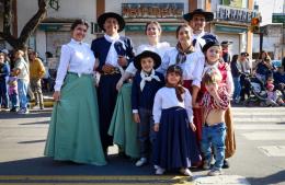 Pergamino es tradición: bailes típicos y desfile de caballos