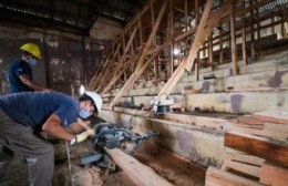 Martínez recorrió la obra del Teatro San Martín