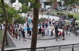 El Observatorio Popular acampó frente al Municipio "Lucas Marino Aguirre es un verdadero mentiroso"