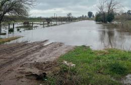 La lluvia otra vez dejó a la vista la falta de obras en Acevedo