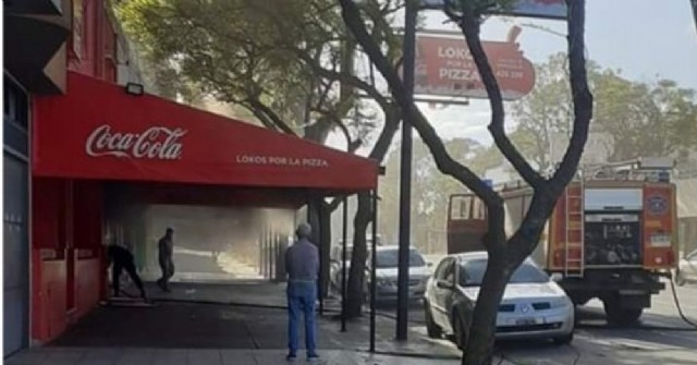 Un incendio destruyó el local de "Locos por la Pizza"