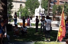 Protesta piquetera frente al municipio