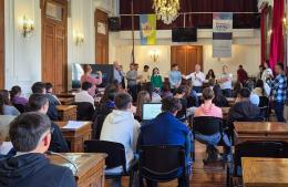 Parlamento Juvenil: Martínez dio la bienvenida a los estudiantes