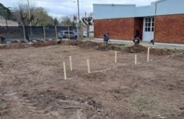 Otra obra paralizada: el SUM de la escuela de Acevedo