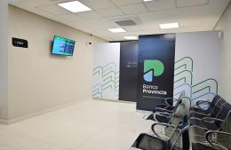 Desde este martes cambia el horario bancario