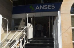 Una buena después de tantas malas: volverá a funcionar la oficina de la Anses hasta las 14 horas