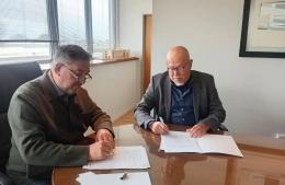 Formación textil: la UNNOBA incorporó equipamiento cedido por la Cámara de Pergamino