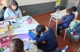 Salud continúa recorriendo escuelas locales