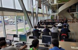 Cada vez más escuelas visitan la Biblioteca Menéndez