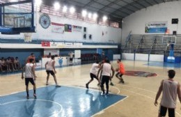 Pergamino Básquet recibe a Lanús