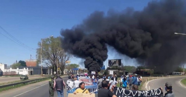 Protestas con corte de ruta por reclamo habitacional