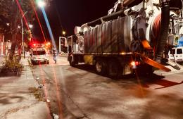 Fuerte despliegue en Colón y Pueyrredón por riesgo de derrame de combustible