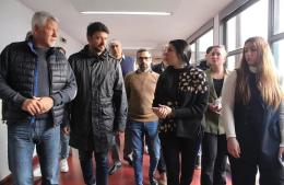 La viceministra de Salud bonaerense entregó equipamiento en el hospital